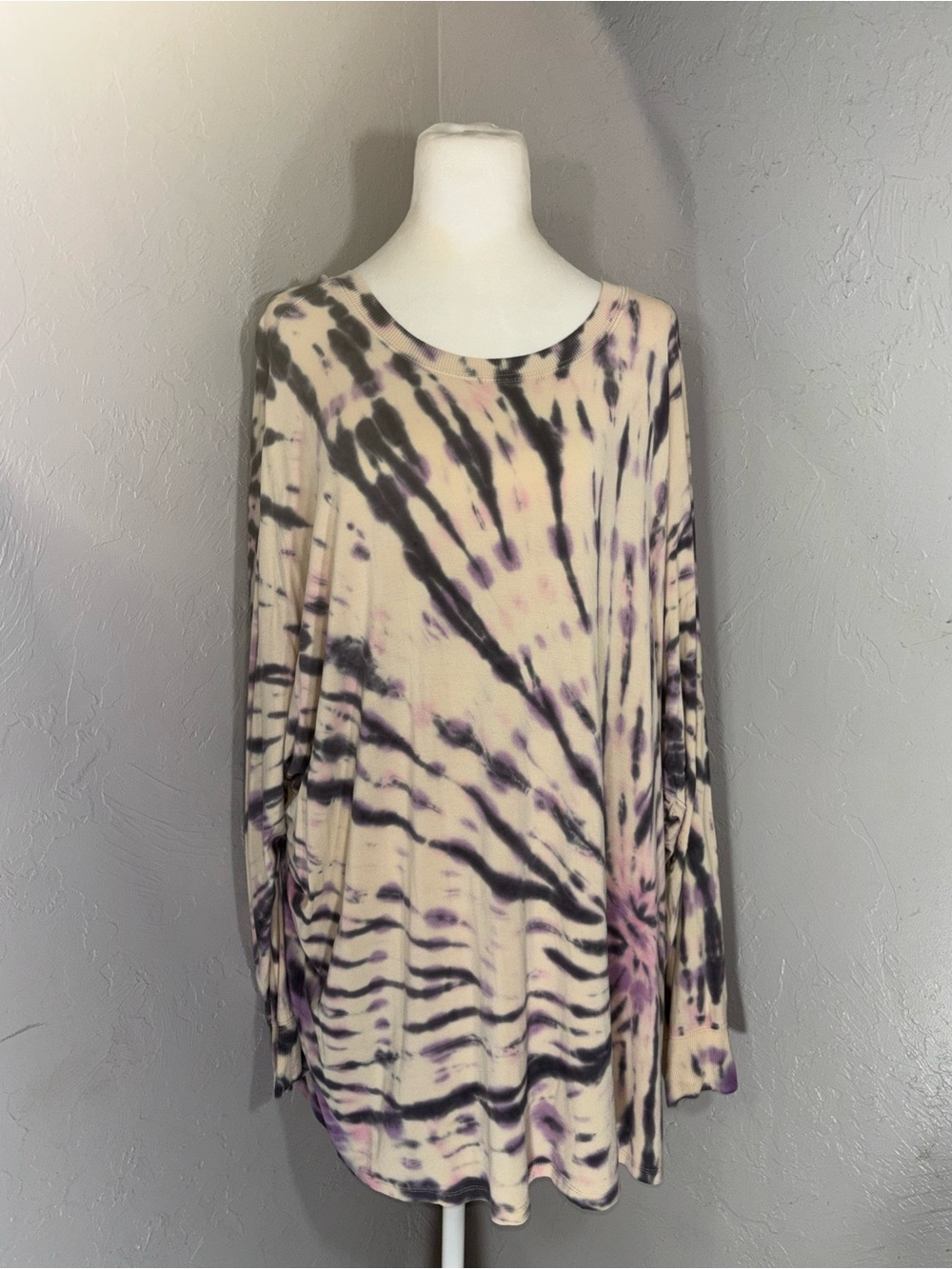 torrid Cream Tie-Dye Long Sleeve Top with Purple & Black Accents